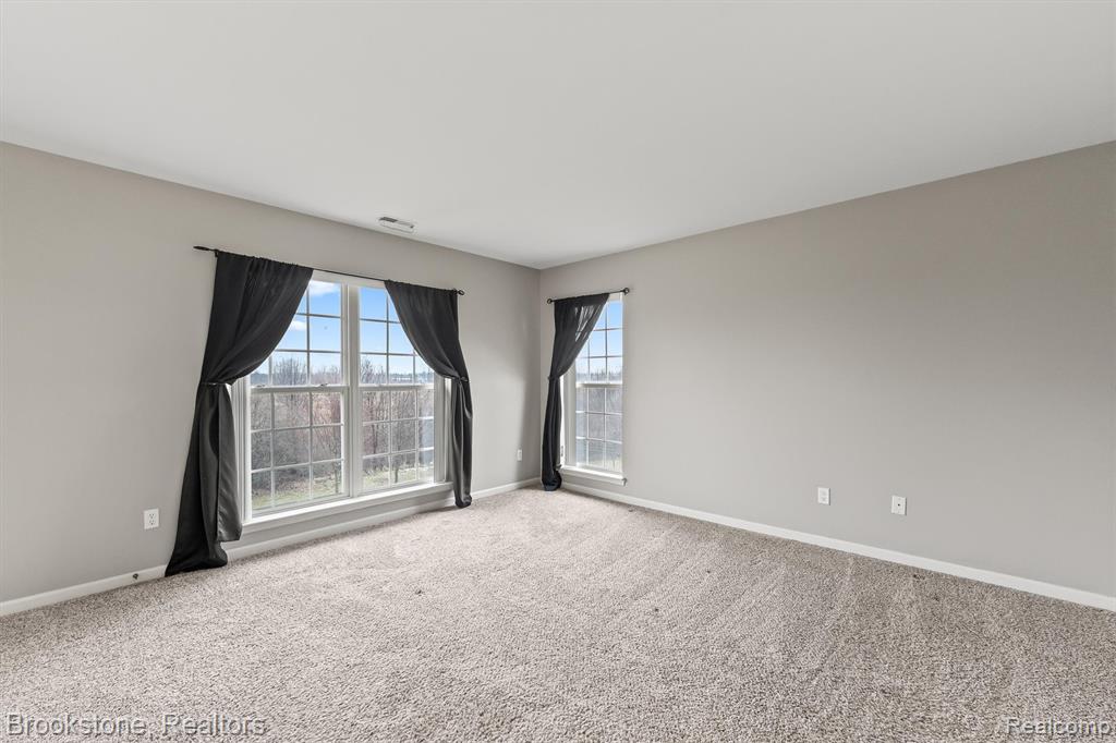 51936 Wave Lane, New Baltimore, MI — Photo 13