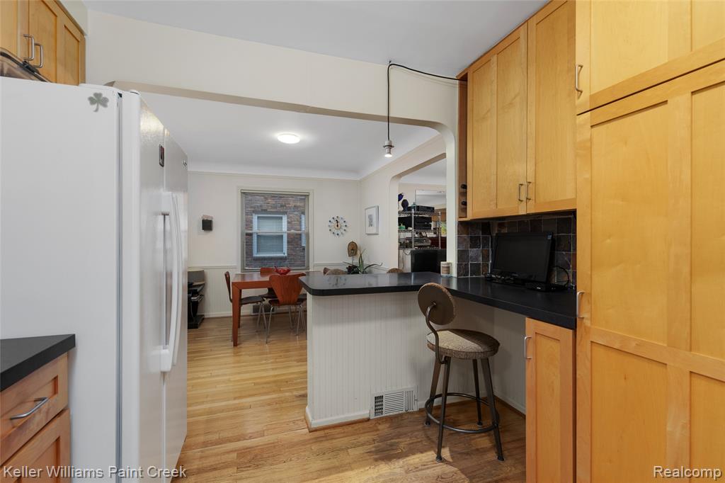 719 N Melborn Street, Dearborn, MI 48128 — Photo 10