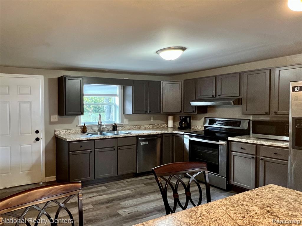 7444 Rory Street, Grand Blanc, MI 48439 — Photo 11