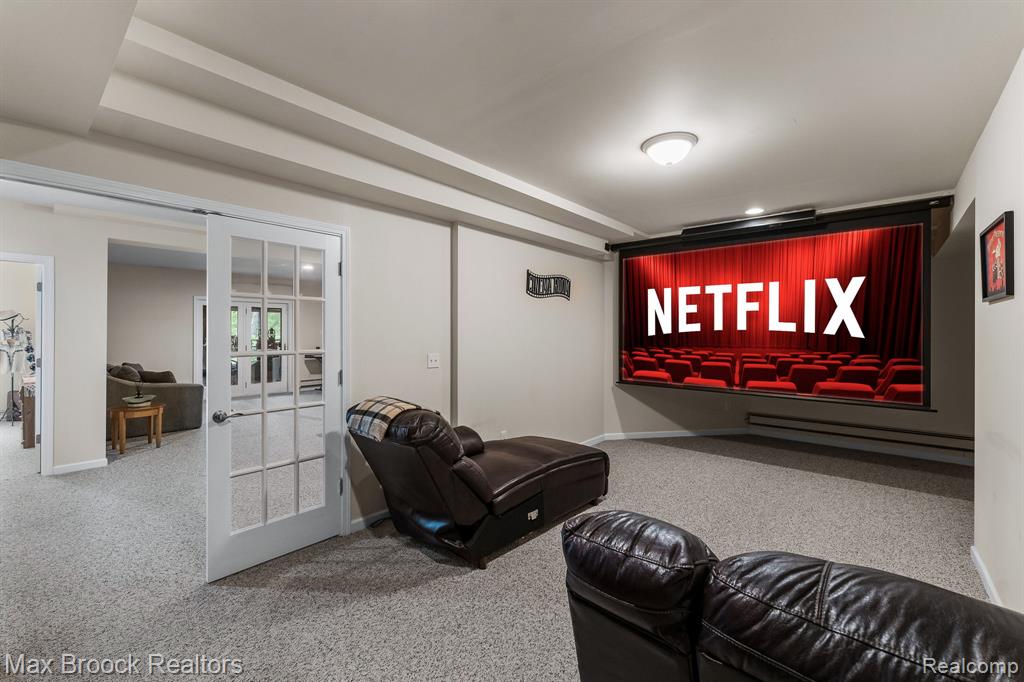 20403 Robinway Drive, Clinton Twp, MI 48036 — Photo 31