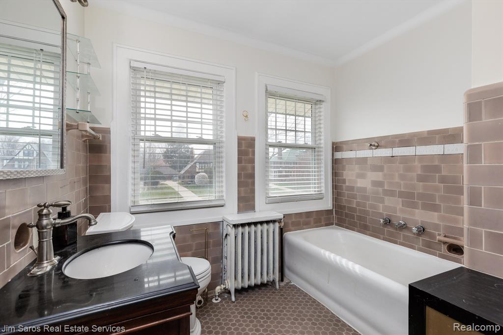 938 Balfour Street, Grosse Pointe Park, MI 48230 — Photo 28