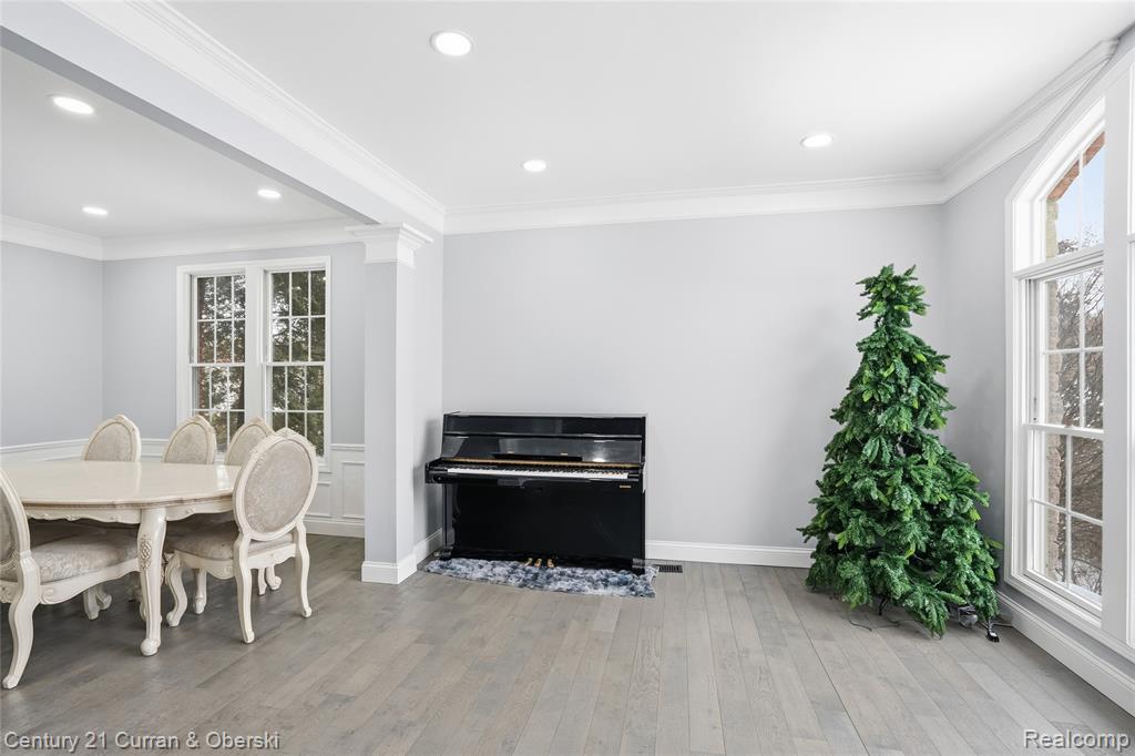 2043 Centennial Drive, Canton, MI 48187 — Photo 5