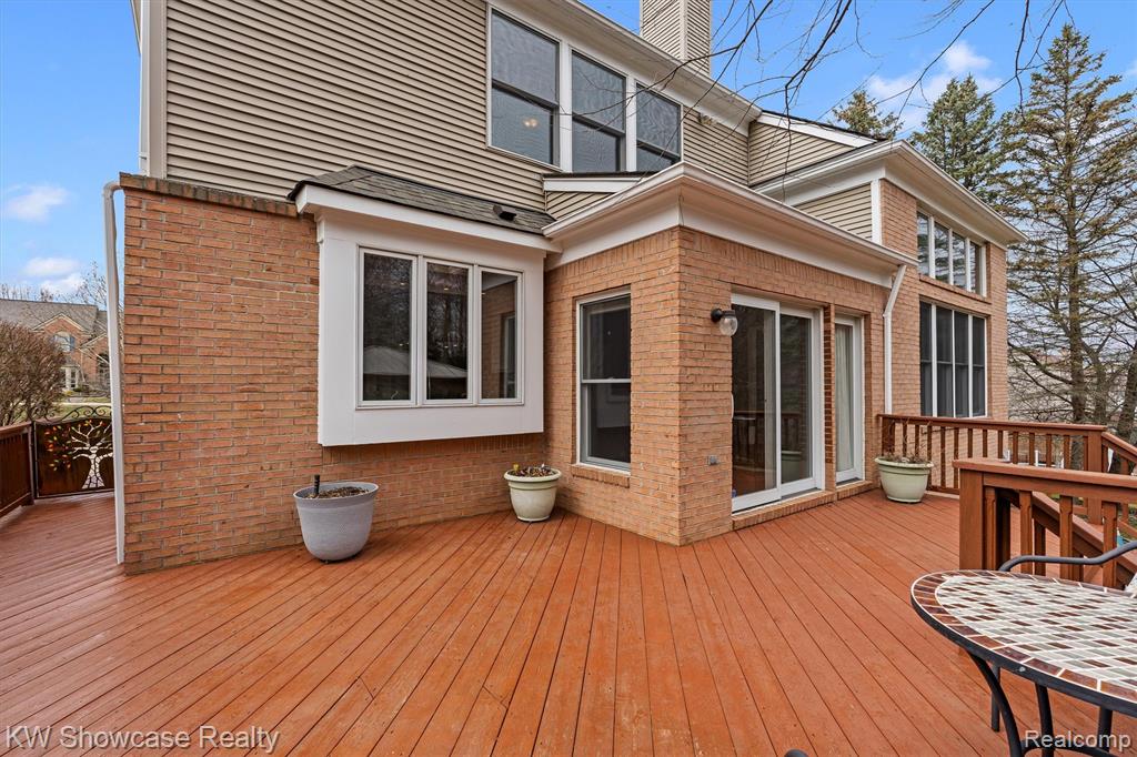 7489 Wyngate Drive, Clarkston, MI 48348 — Photo 8