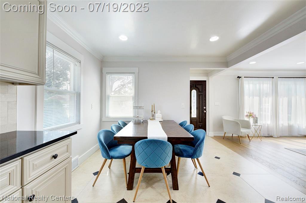 8126 Dale Street, Dearborn Heights, MI 48127 — Photo 20