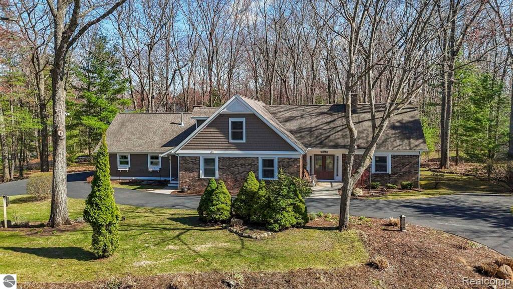 9086 N TOTTENHAM Drive, Traverse City, MI 49685 — Photo 66