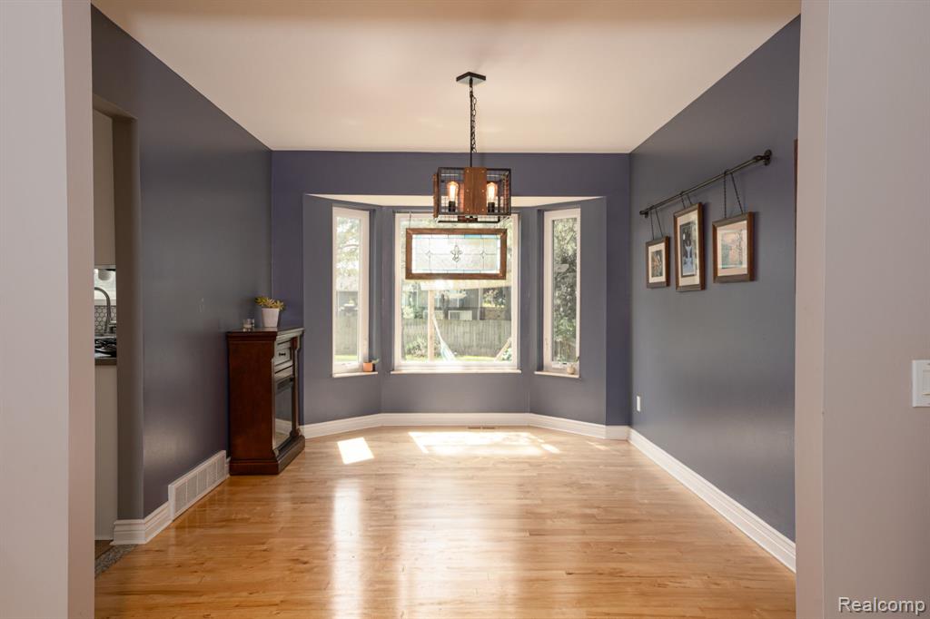 7152 Snow Apple Drive, Clarkston, MI — Photo 16