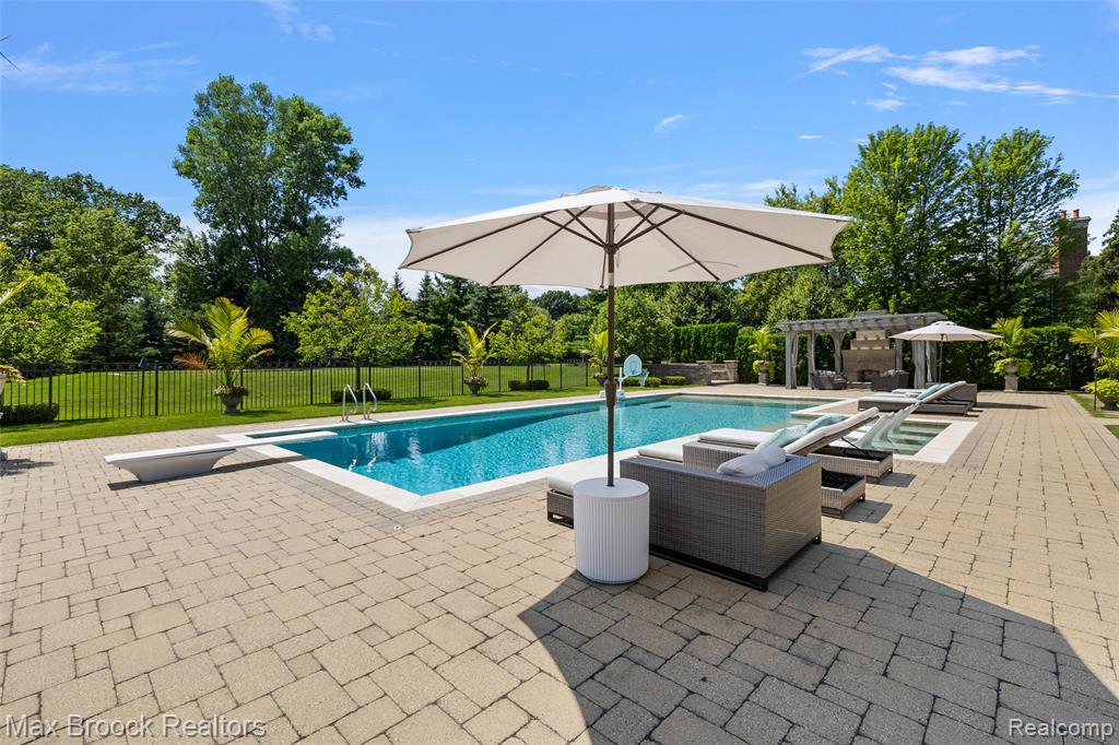 5466 Orchard Ridge Drive, Rochester, MI 48306 — Photo 46
