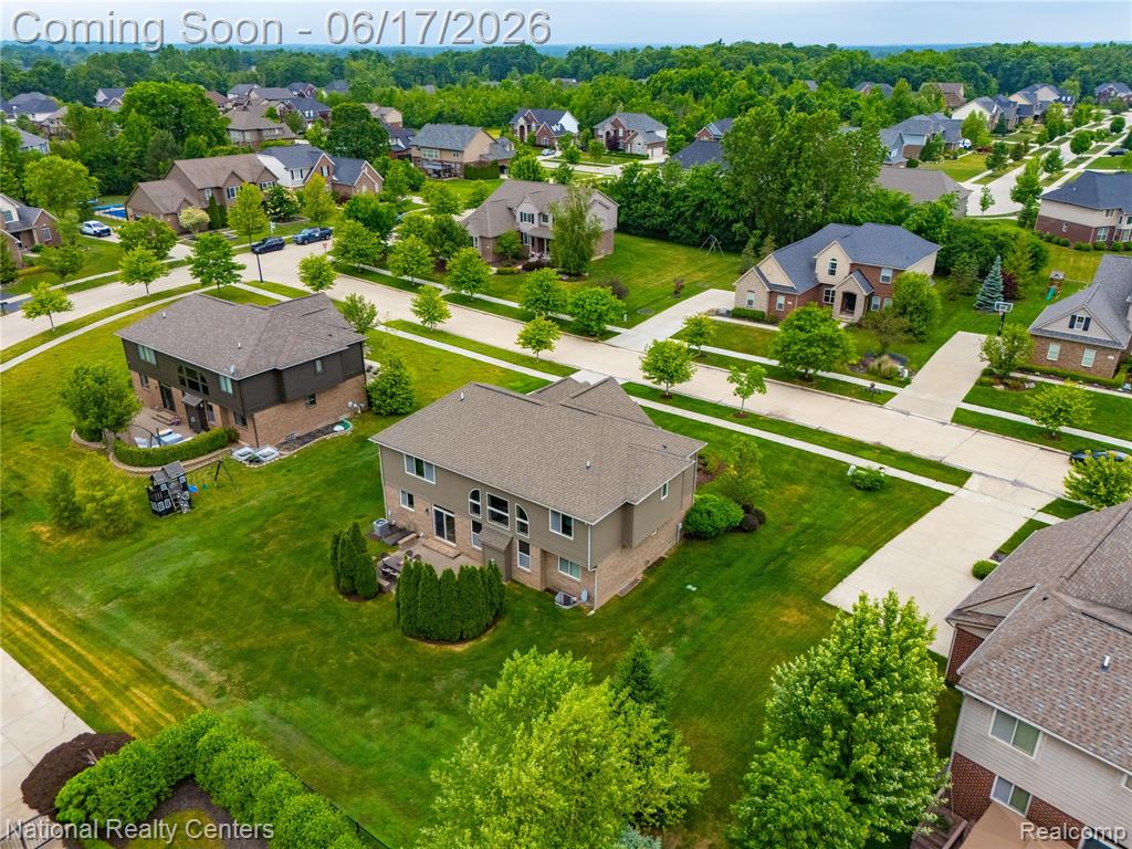52347 Ferndale Drive, Northville, MI 48167 — Photo 38