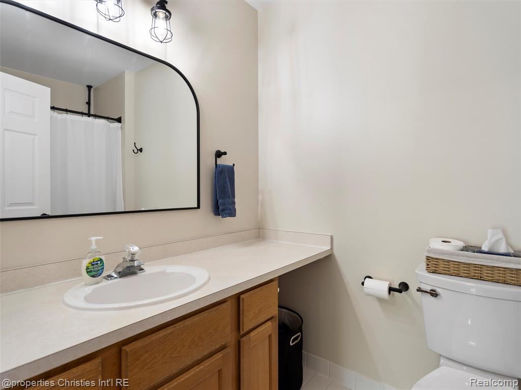 8951 Posey Drive, Whitmore Lake, MI 48189 — Photo 23