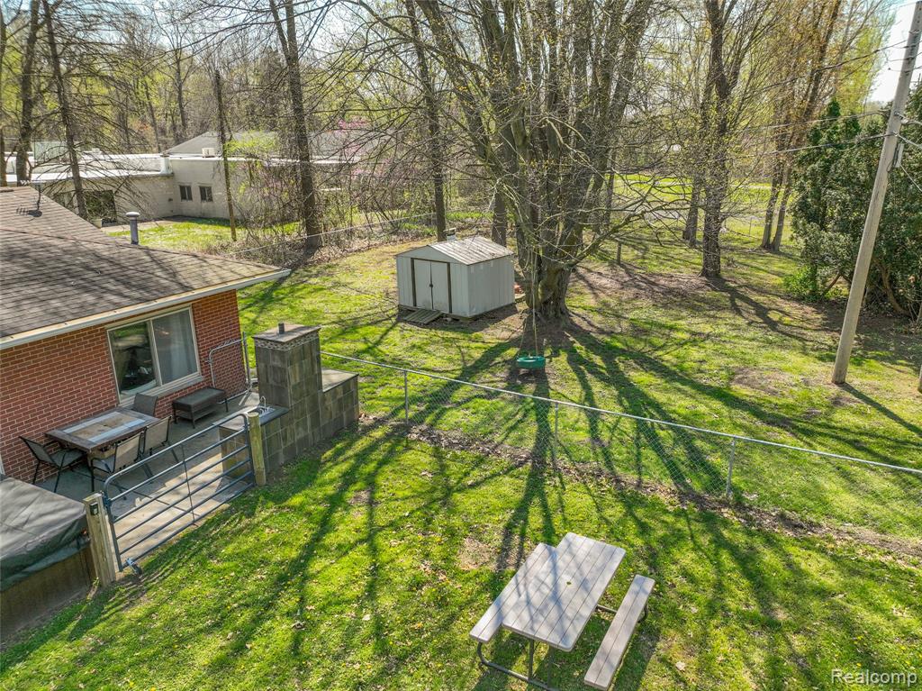 16000 S Huron River Drive, Romulus, MI 48174 — Photo 8