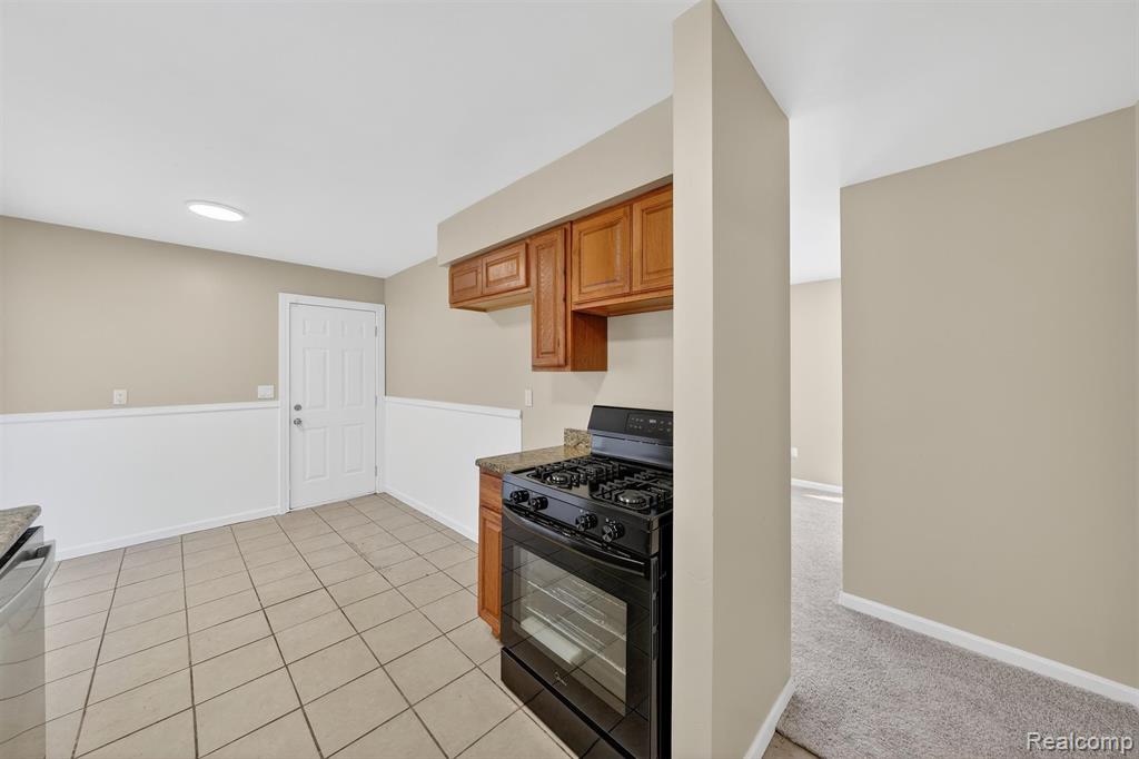 15654 Isabelle Street, Romulus, MI 48174 — Photo 10