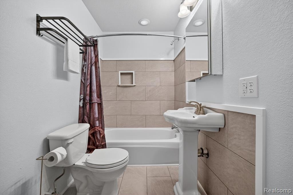 10520 North Dixie, South Rockwood, MI — Photo 24