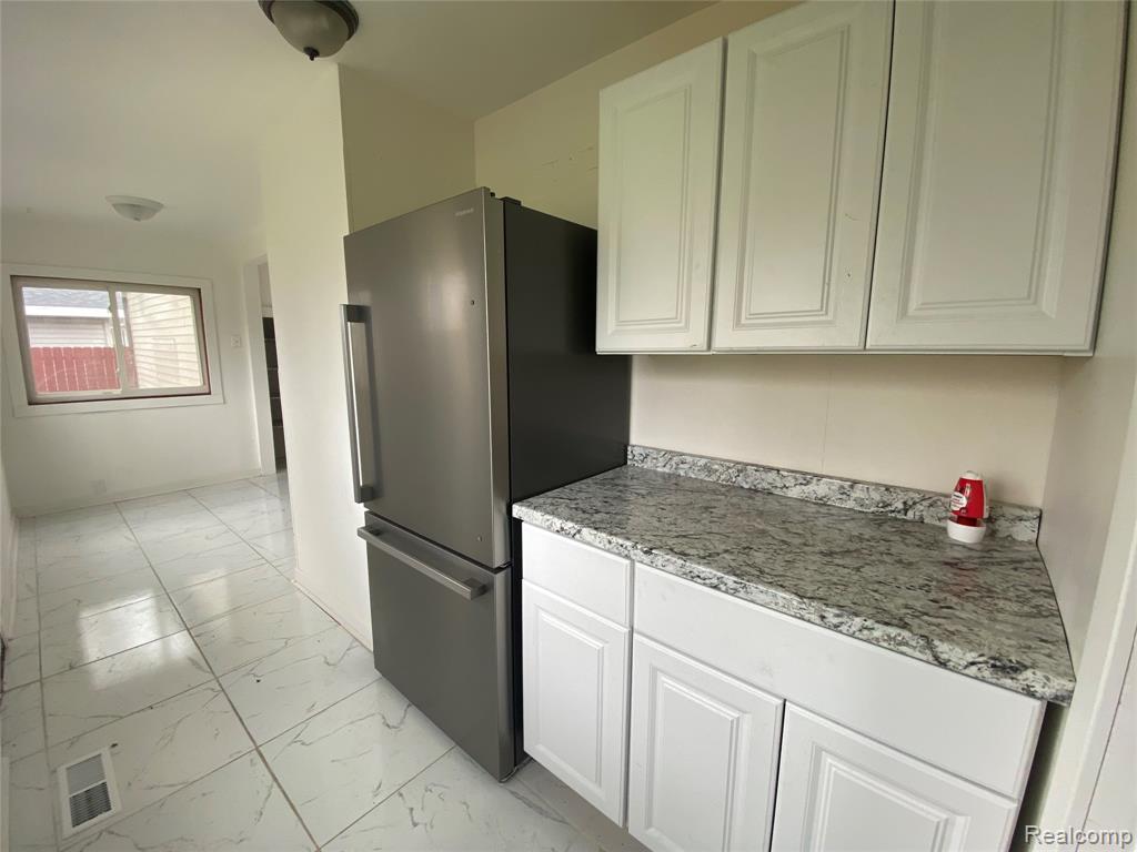 4537 Dewey Road, Newport, MI 48166 — Photo 7