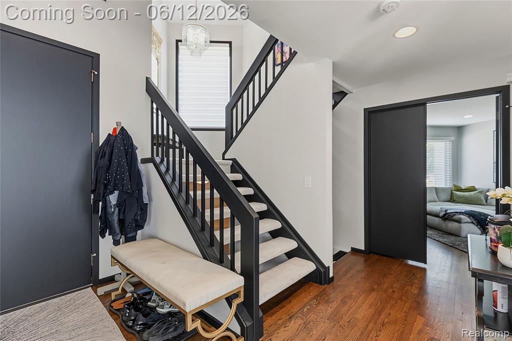 4057 Fox Lake Drive, Bloomfield Hills, MI 48302 — Photo 10