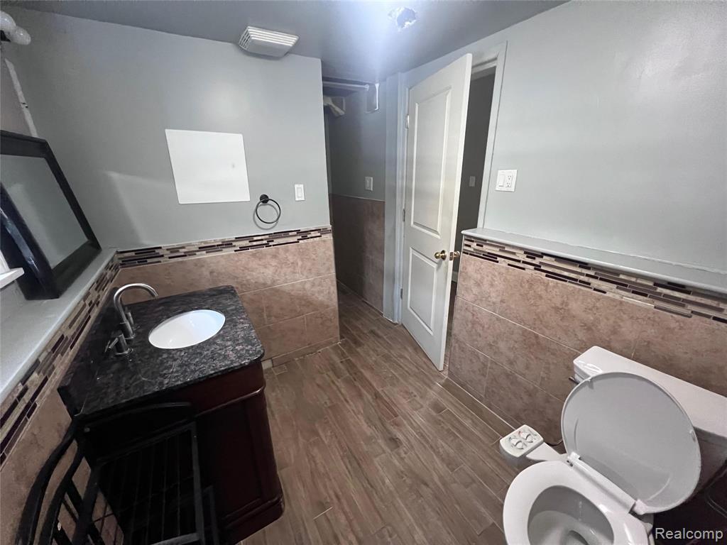4601 Larme Avenue S, Allen Park, MI 48101 — Photo 18