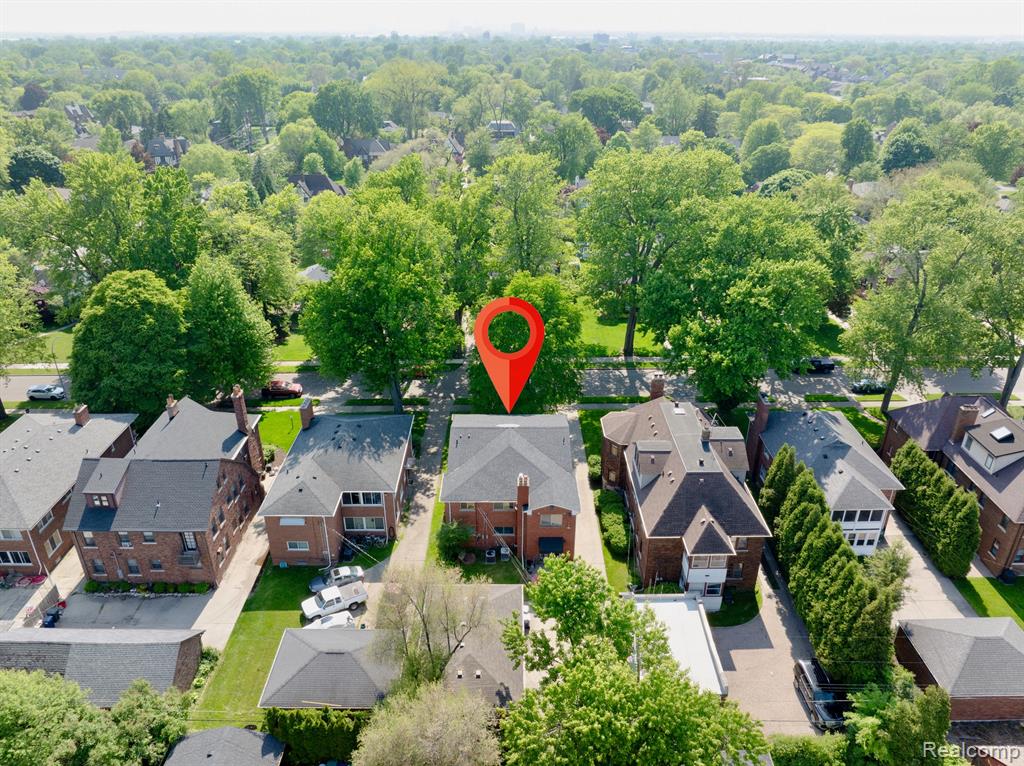 930 TROMBLEY Road, Grosse Pointe Park, MI 48230 — Photo 38