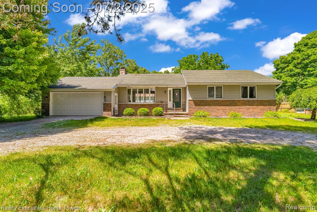 5094 Smiths Creek Road, Kimball, MI — Photo 2