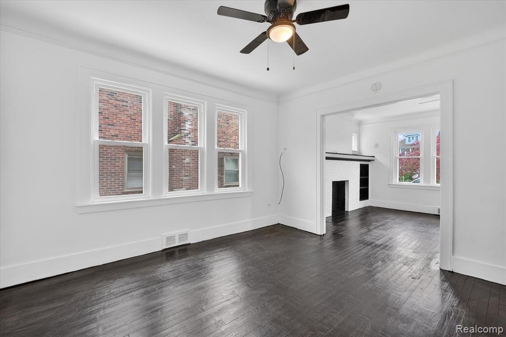 368 Piper Boulevard, Detroit, MI 48215 — Photo 11