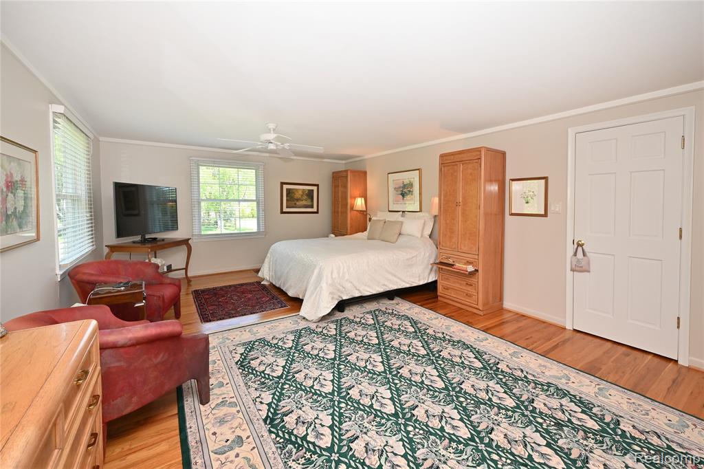 4655 Walnut Lake Road, Bloomfield Hills, MI 48301 — Photo 18