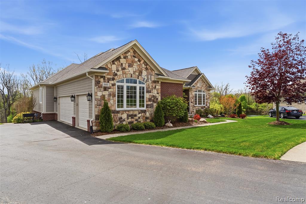 660 Willow Lake Court, Oxford, MI 48371 — Photo 5