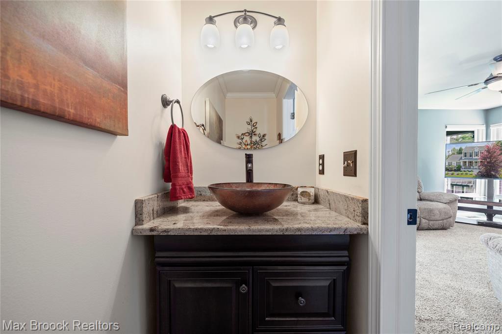 9863 MARSHALL ROAD, South Lyon, MI 48178 — Photo 18