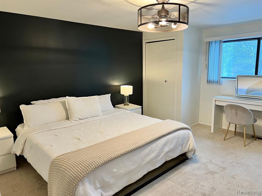 1623 WIMBLEDON Drive, 16, Walled Lake, MI 48390 — Photo 13