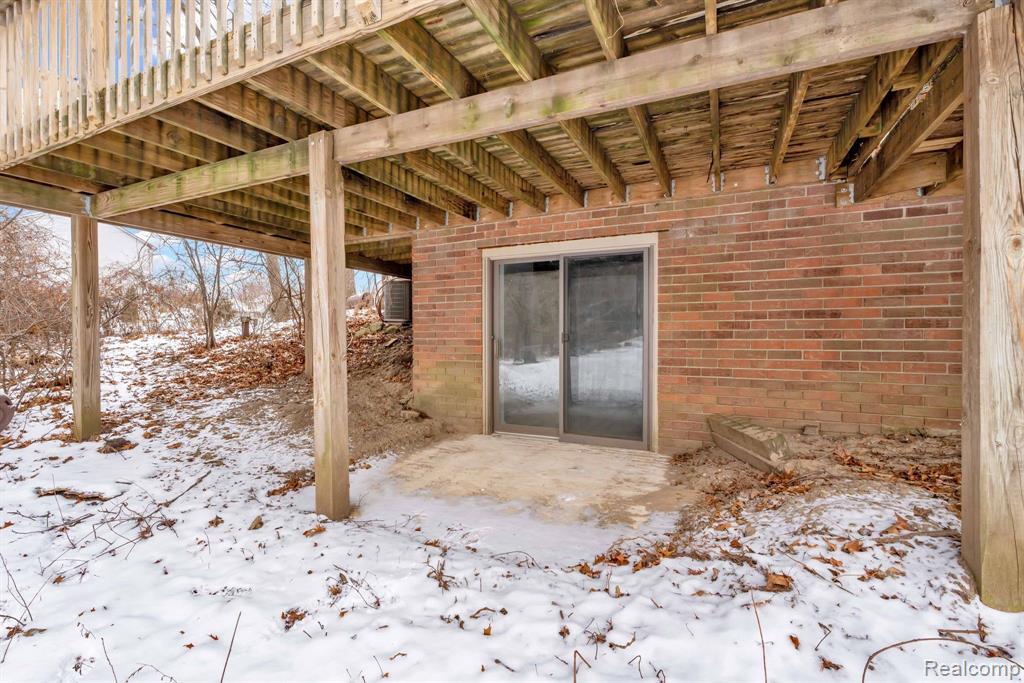 7820 Rampart Trail, Waterford, MI 48327 — Photo 68