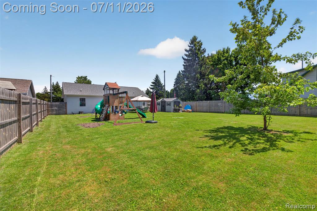 69053 Grove Street, Richmond, MI 48062 — Photo 17