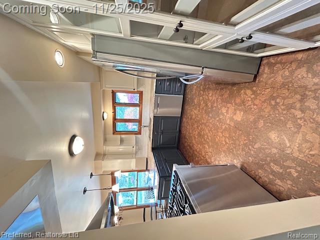 6800 Crestway Drive, Bloomfield, MI 48301 — Photo 22