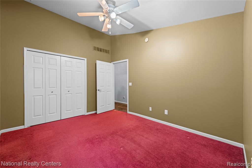 4967 Oak Hill Drive, Waterford, MI 48329 — Photo 23