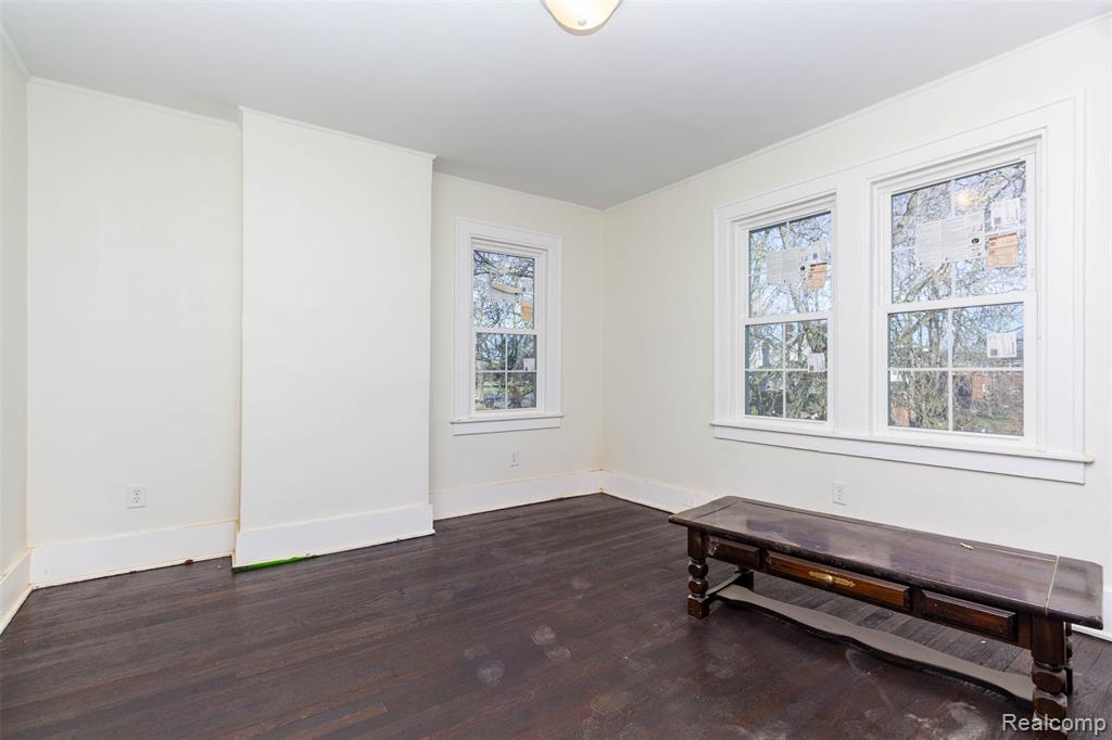 2261 Lawrence Street, Detroit, MI 48206 — Photo 18
