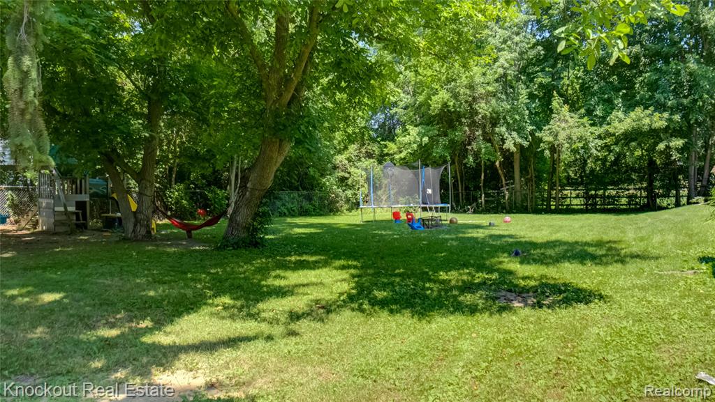 4195 Williamson Road, Saginaw, MI 48601 — Photo 45