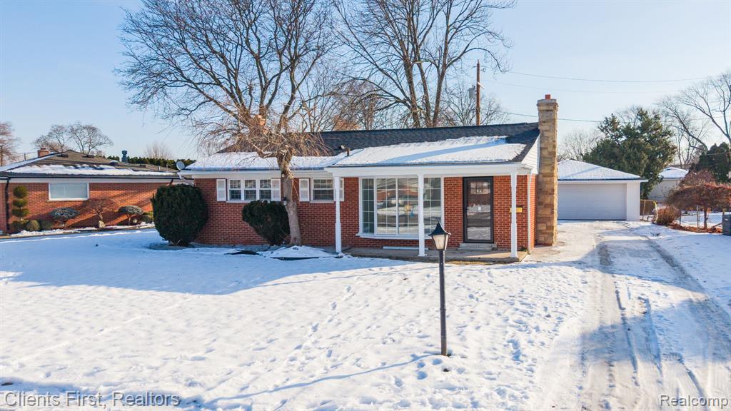 8680 Mercedes Street, Dearborn Heights, MI 48127 — Photo 28