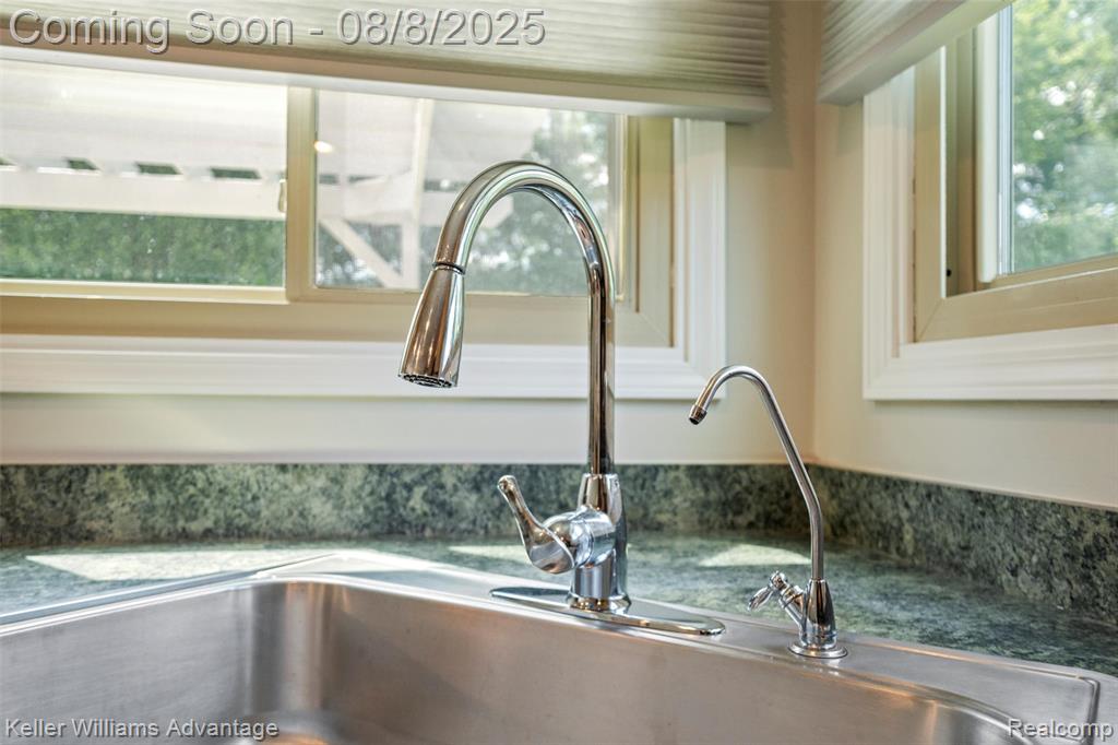 8891 Dexter Gables Lane, Dexter, MI 48130 — Photo 22