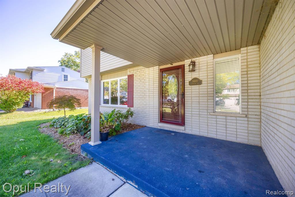 8469 CONCORD Road, Grosse Ile, MI 48138 — Photo 3