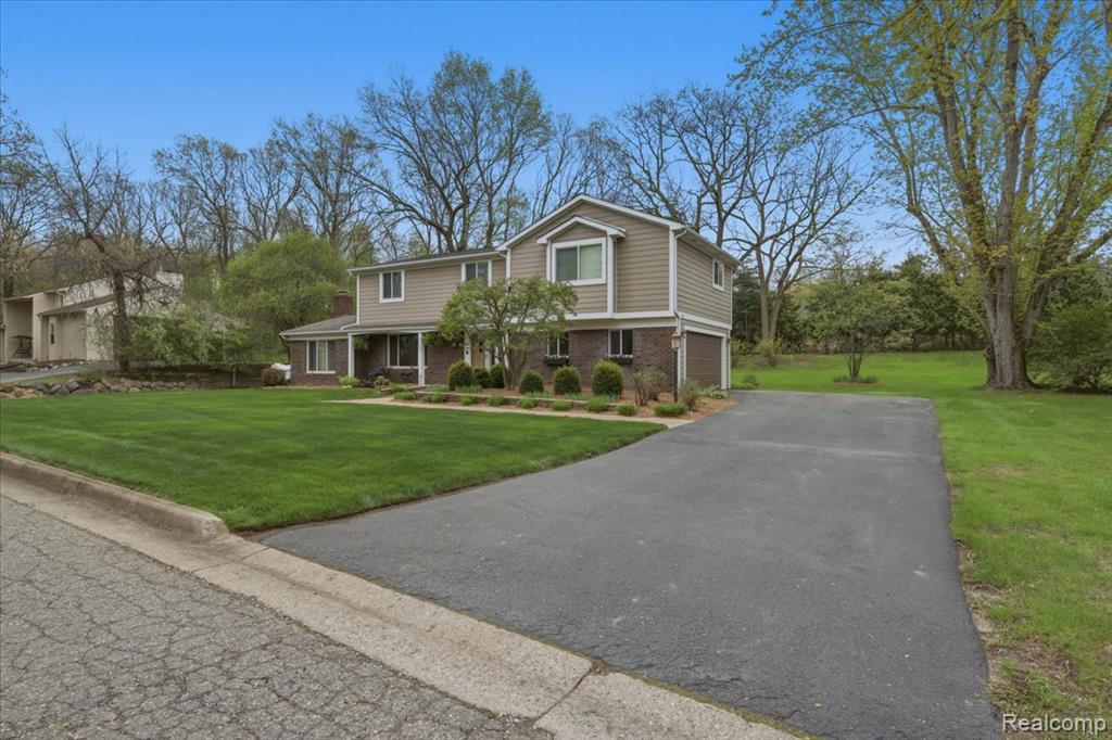 5105 Mohawk Avenue, Clarkston, MI 48348 — Photo 4