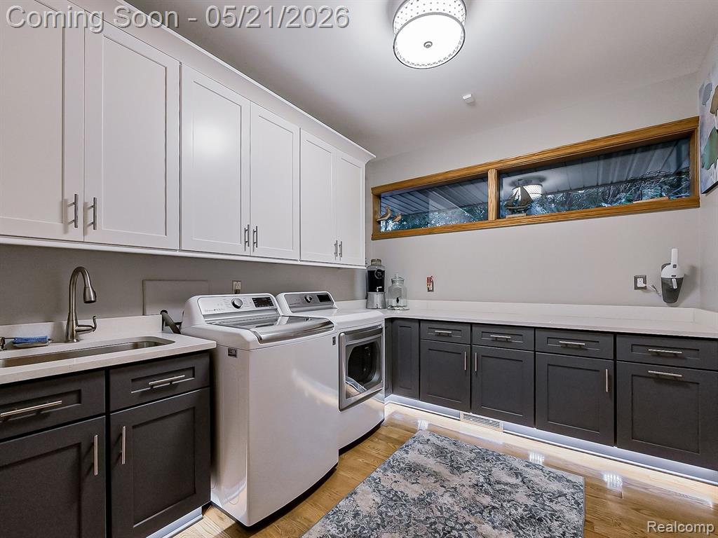 17477 IRIS Circle, Clinton Twp, MI 48036 — Photo 44
