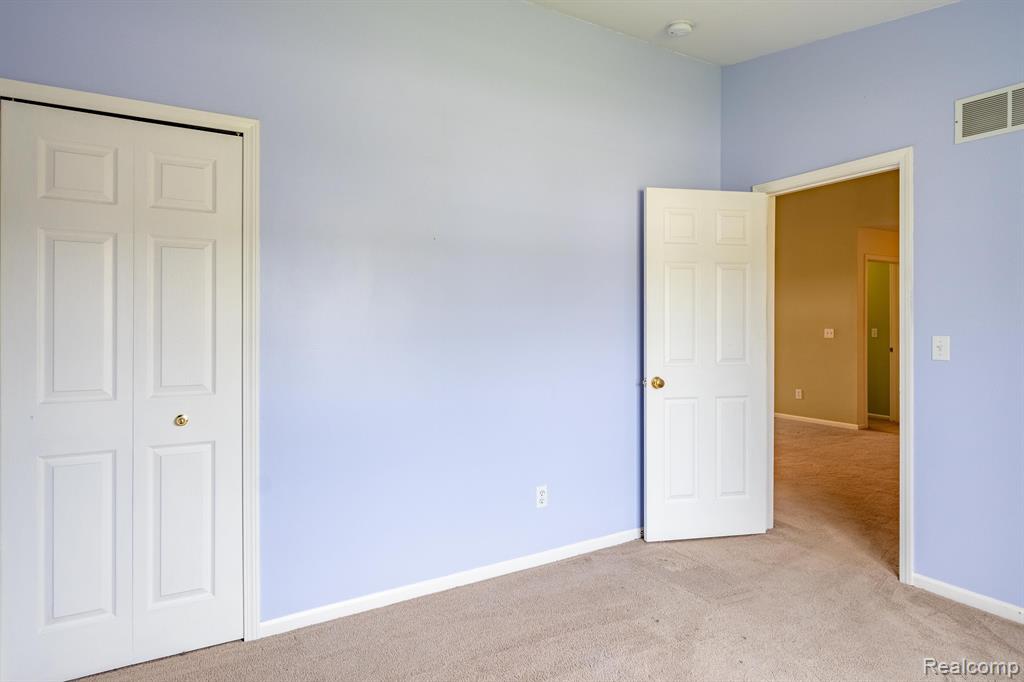 7327 HOMESTEAD Road, Ypsilanti, MI 48197 — Photo 14