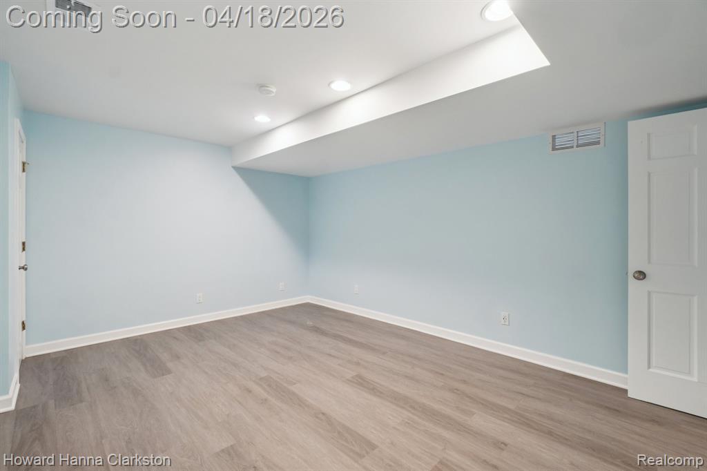 8063 Fawn Valley Drive, Clarkston, MI 48348 — Photo 36