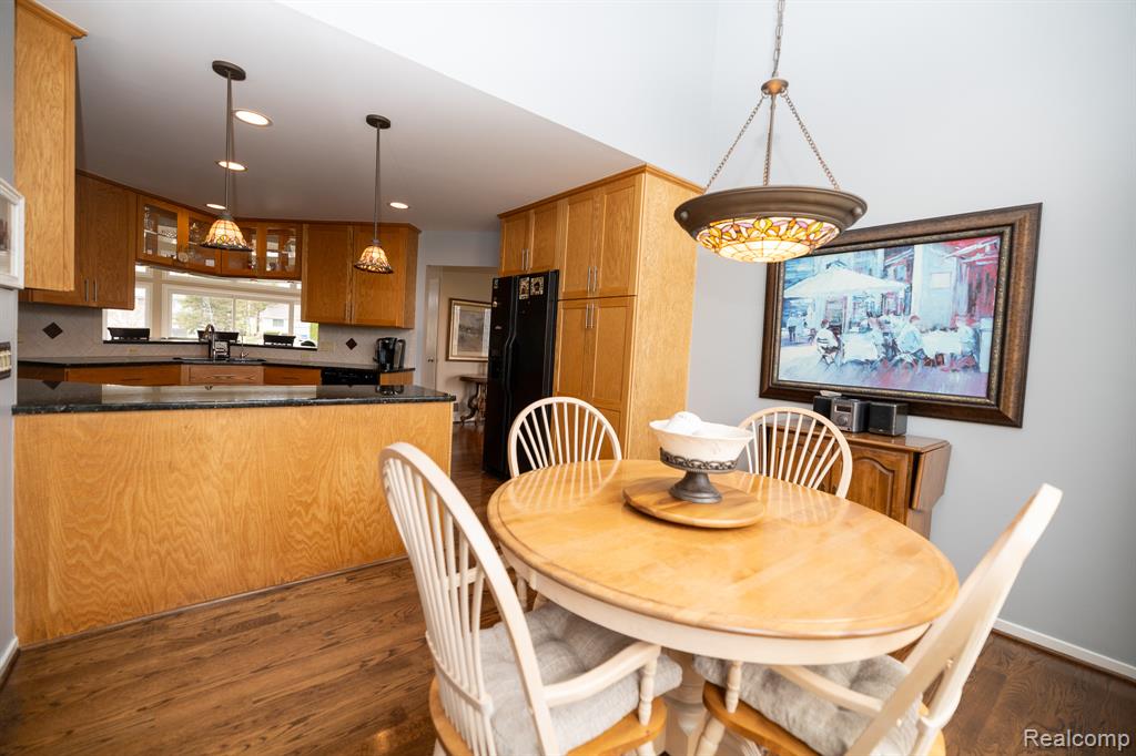 762 Golden Shores, White Lake, MI — Photo 16