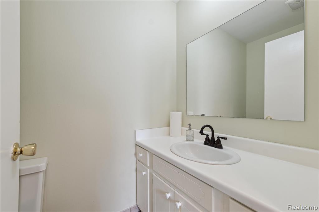 4134 Cypress Drive, Troy, MI 48085 — Photo 23