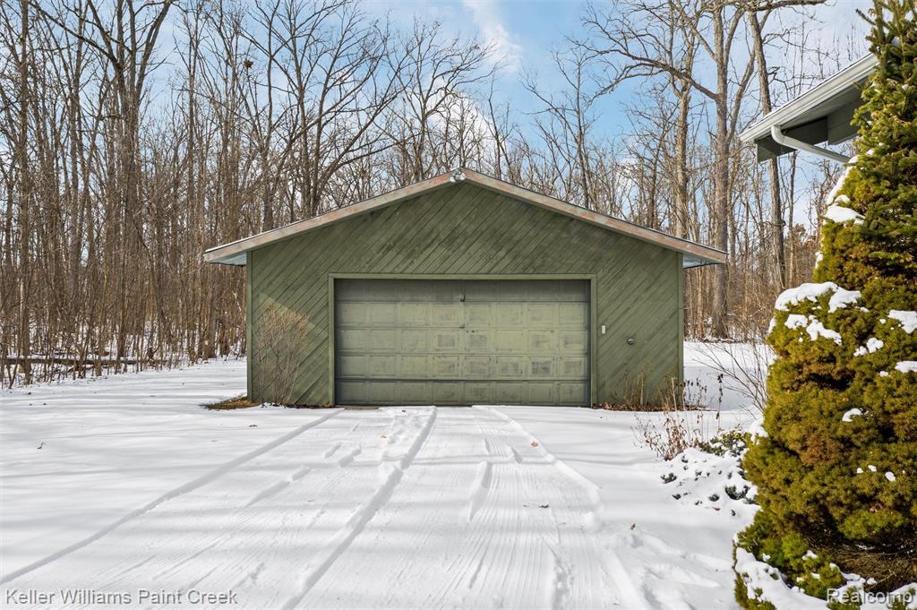 7358 Porter Road, Grand Blanc, MI 48439 — Photo 37