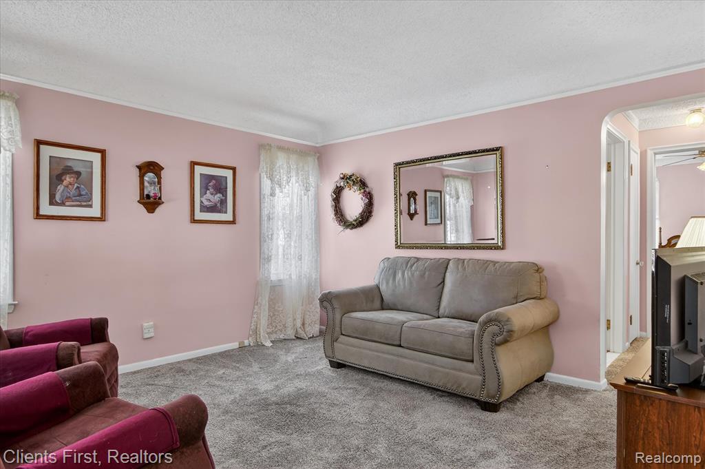 4403 Biddle Street, Wayne, MI 48184 — Photo 6