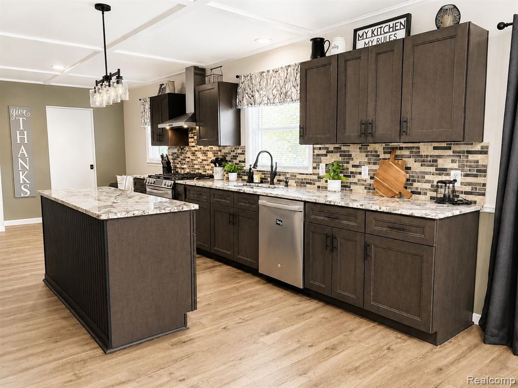 4108 Allen Court, Bay City, MI 48706 — Photo 11