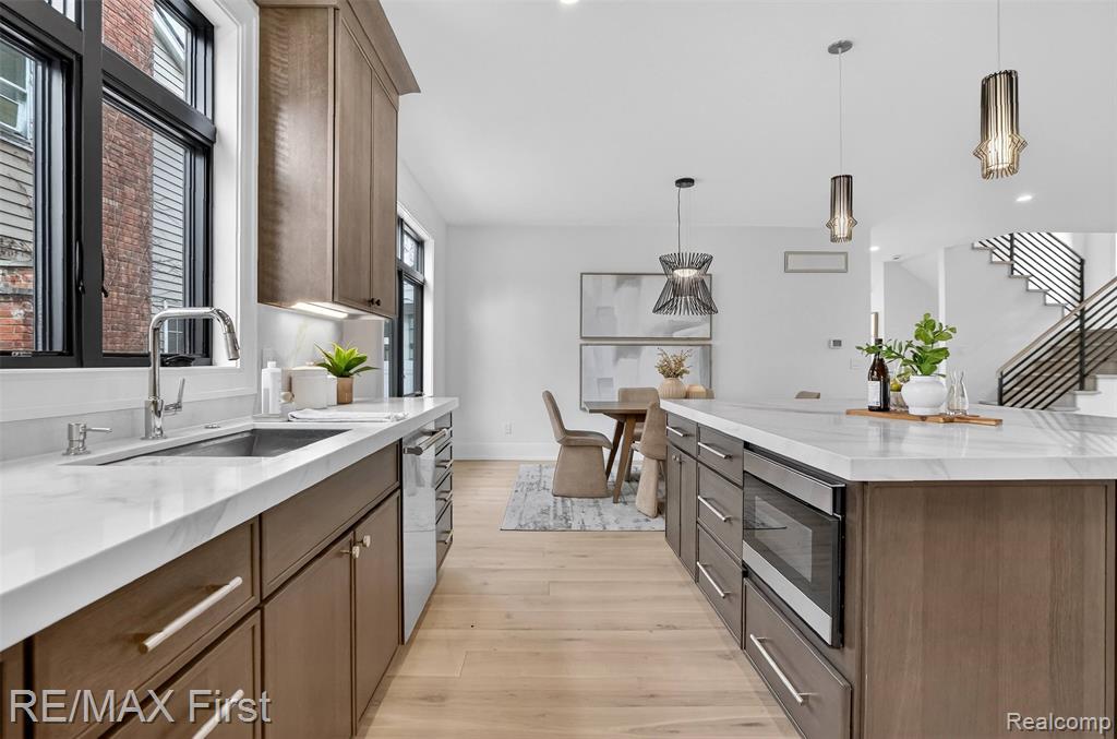 667 Oak, Birmingham, MI 48009 — Photo 19