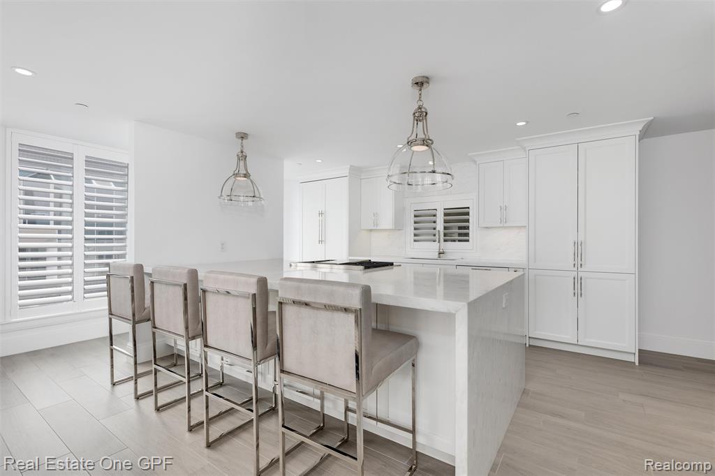 46 Evergreen Drive, 1, Harrison Township, MI — Photo 12