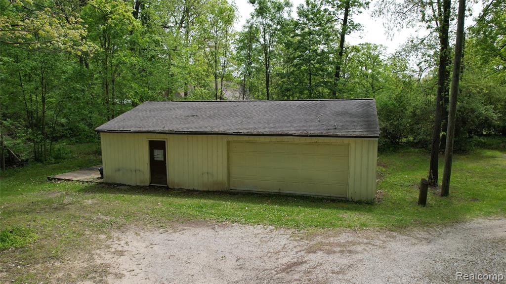 8180 Tipsico Trail, Holly, MI 48442 — Photo 12