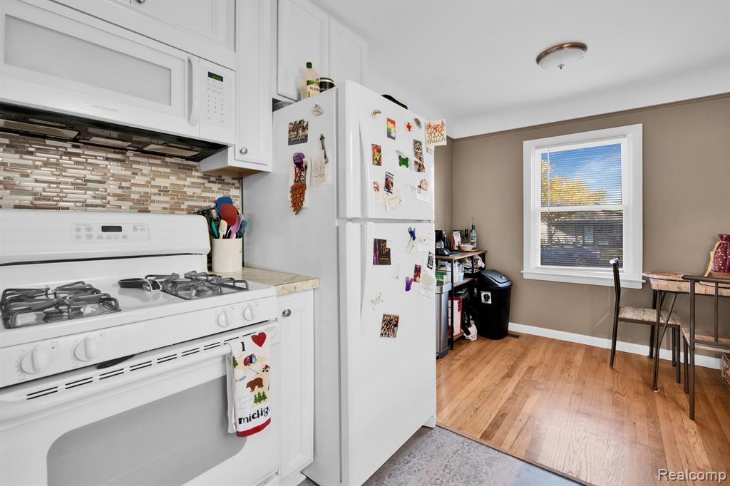 564 SPENCER Street, Ferndale, MI 48220 — Photo 27