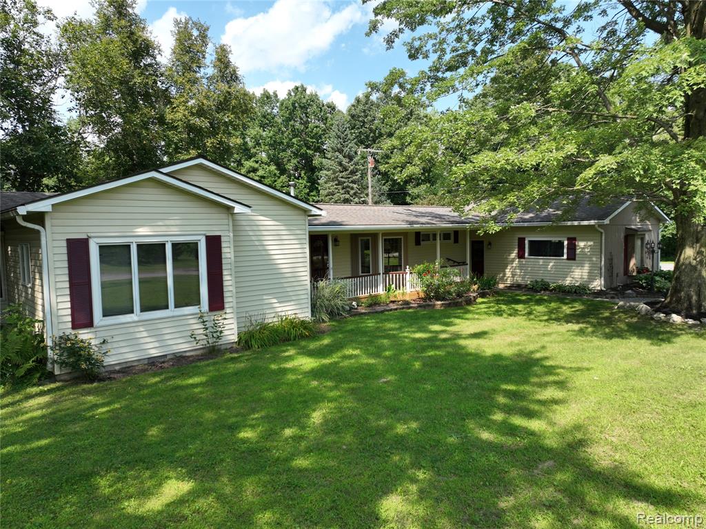 50666 W 9 Mile Road, Novi, MI — Photo 2