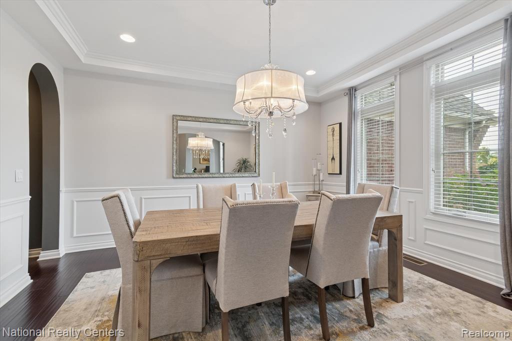 9888 Meadow View Court, Northville, MI 48167 — Photo 8